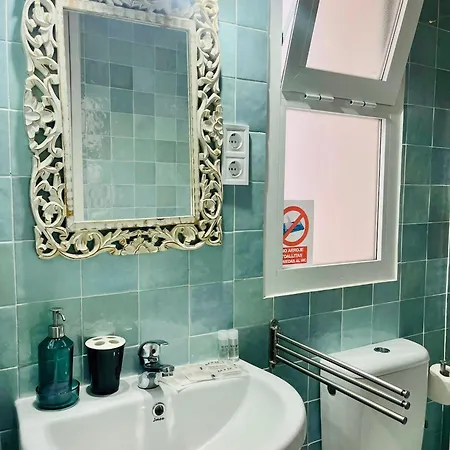 La Botica Grupo Ac Gestion * 加的斯